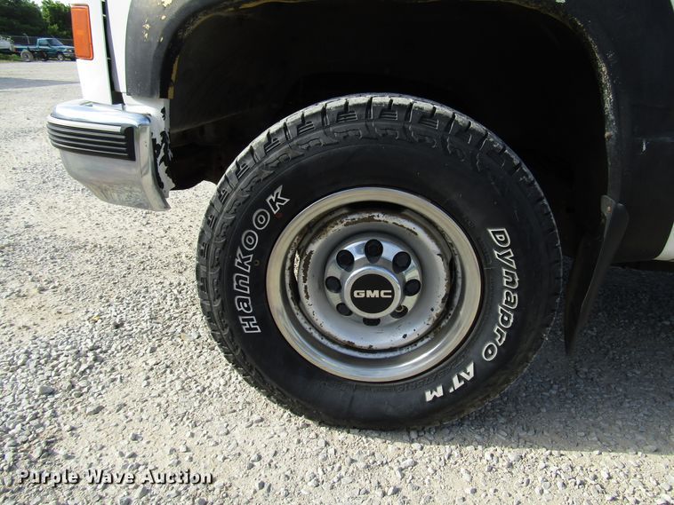 image for item DG1283 1998 GMC Sierra 2500 Ext. Cab pickup truck