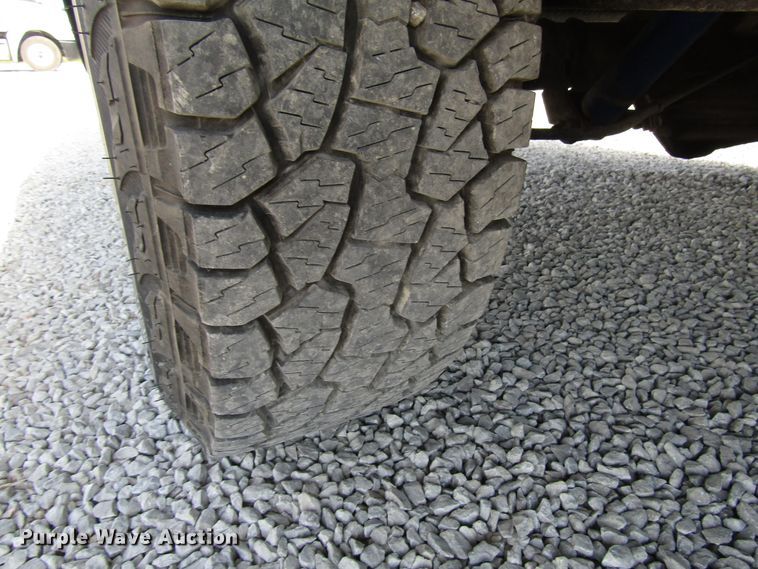 image for item DG1283 1998 GMC Sierra 2500 Ext. Cab pickup truck