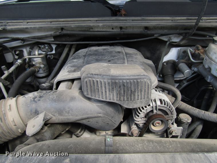 image for item DG1304 2013 GMC Sierra 2500HD Ext. Cab pickup truck