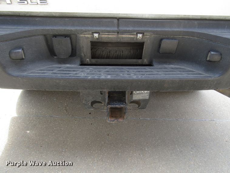 image for item DG1304 2013 GMC Sierra 2500HD Ext. Cab pickup truck