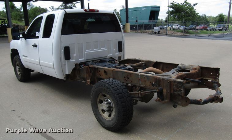 image for item DG1305 2008 Chevrolet Silverado 3500HD Ext. Cab pickup truck