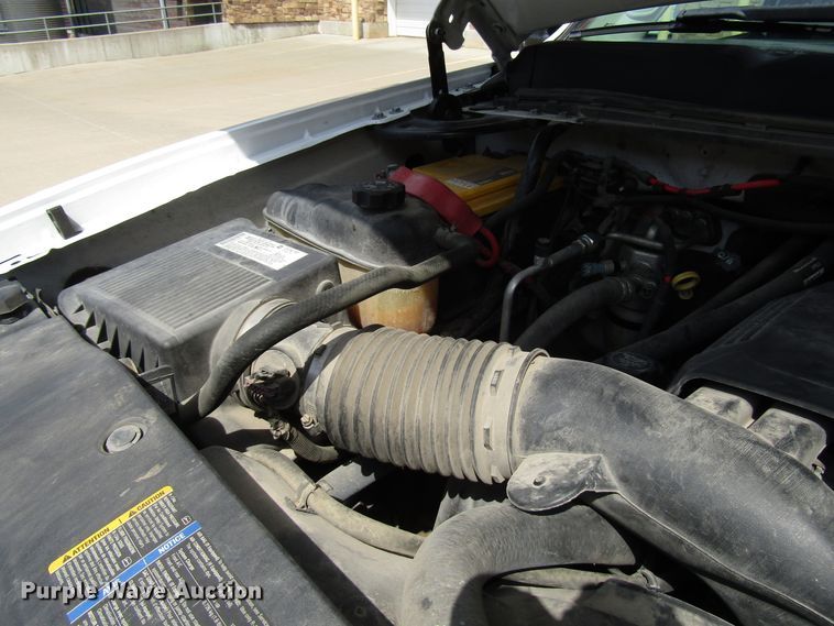 image for item DG1305 2008 Chevrolet Silverado 3500HD Ext. Cab pickup truck