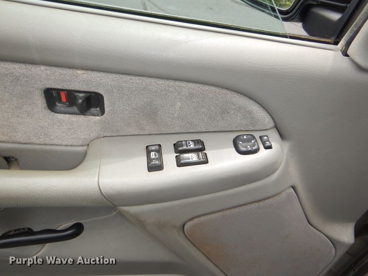 image for item DG4772 2000 Chevrolet Silverado 1500 Ext. Cab pickup truck