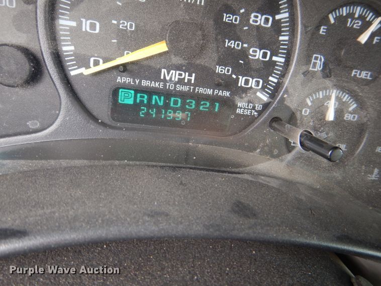 image for item DG4772 2000 Chevrolet Silverado 1500 Ext. Cab pickup truck