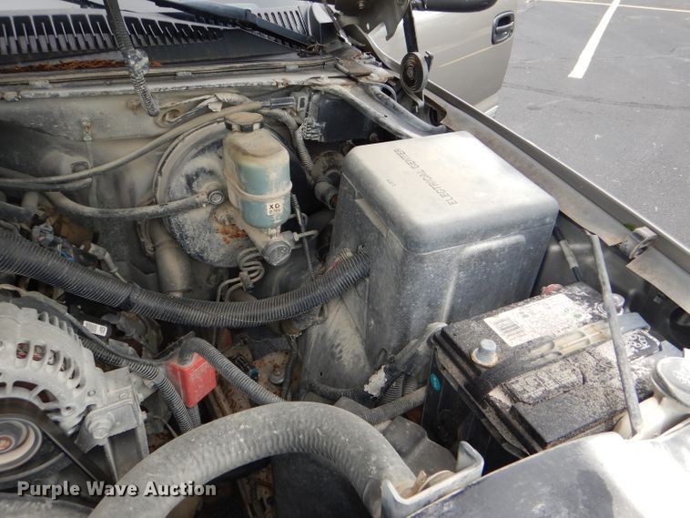 image for item DG4772 2000 Chevrolet Silverado 1500 Ext. Cab pickup truck