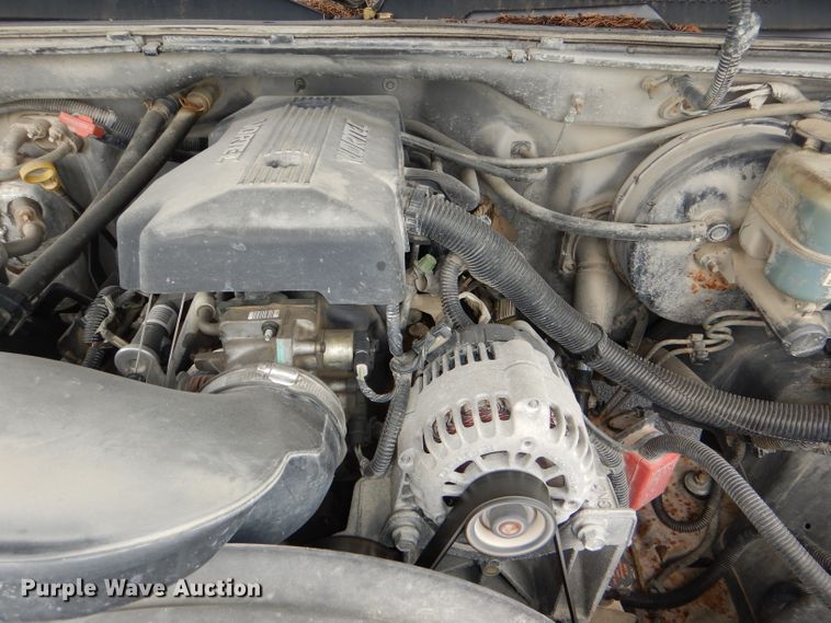 image for item DG4772 2000 Chevrolet Silverado 1500 Ext. Cab pickup truck