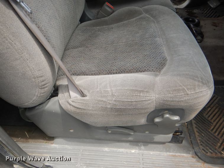 image for item DG4772 2000 Chevrolet Silverado 1500 Ext. Cab pickup truck