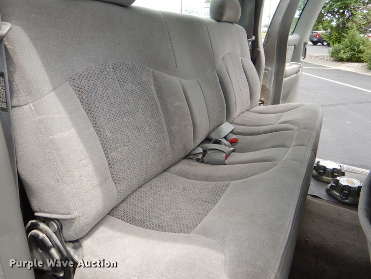 image for item DG4772 2000 Chevrolet Silverado 1500 Ext. Cab pickup truck