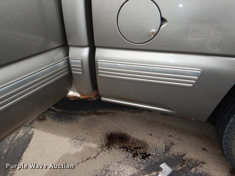 image for item DG4772 2000 Chevrolet Silverado 1500 Ext. Cab pickup truck