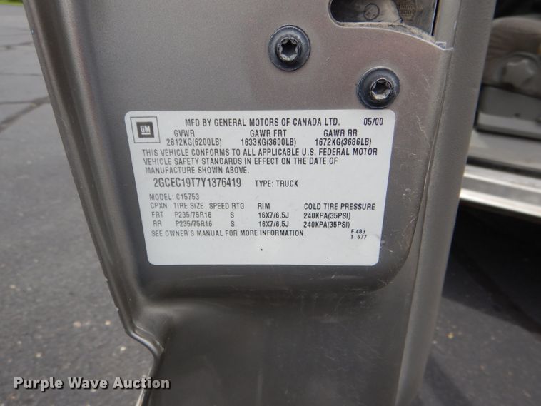 image for item DG4772 2000 Chevrolet Silverado 1500 Ext. Cab pickup truck