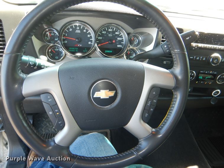 image for item DG4777 2012 Chevrolet Silverado 1500 Crew Cab pickup truck