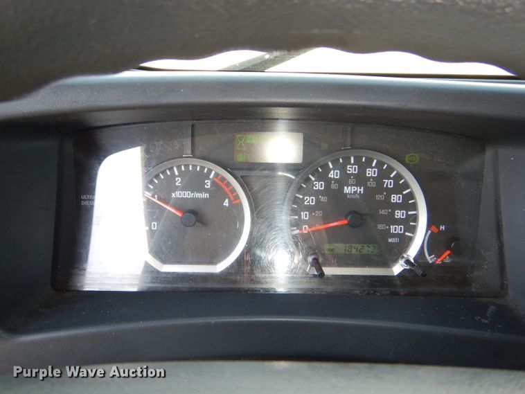 image for item DG4778 2012 Isuzu NPR box truck