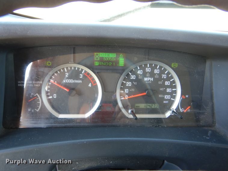 image for item DG4778 2012 Isuzu NPR box truck