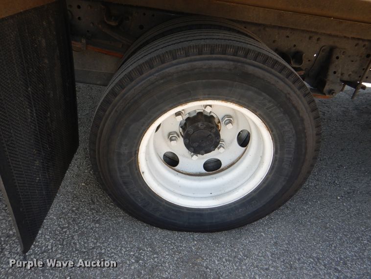 image for item DG4778 2012 Isuzu NPR box truck