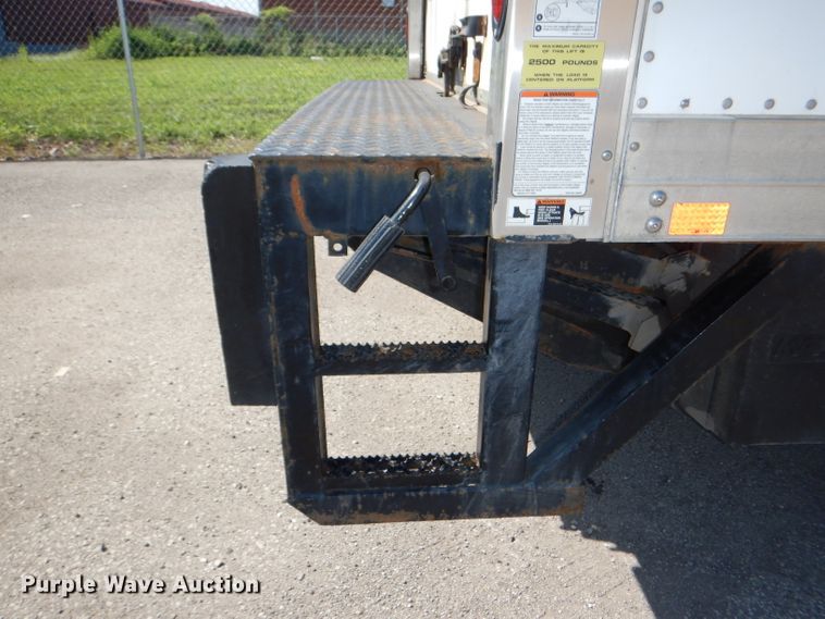 image for item DG4778 2012 Isuzu NPR box truck