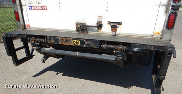image for item DG4778 2012 Isuzu NPR box truck