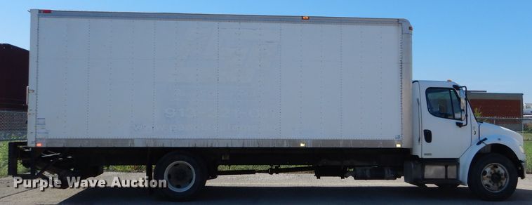 image for item DG4779 2006 Freightliner Business Class M2 box truck
