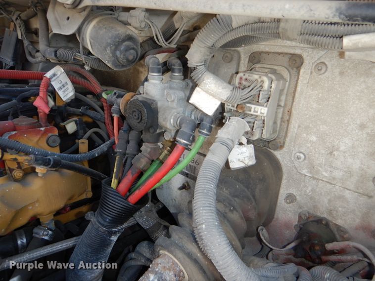 image for item DG4779 2006 Freightliner Business Class M2 box truck