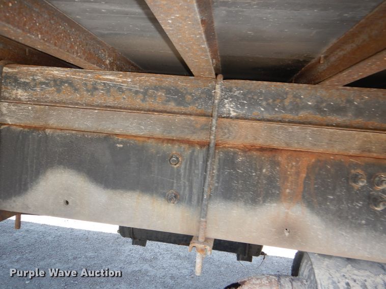 image for item DG4779 2006 Freightliner Business Class M2 box truck