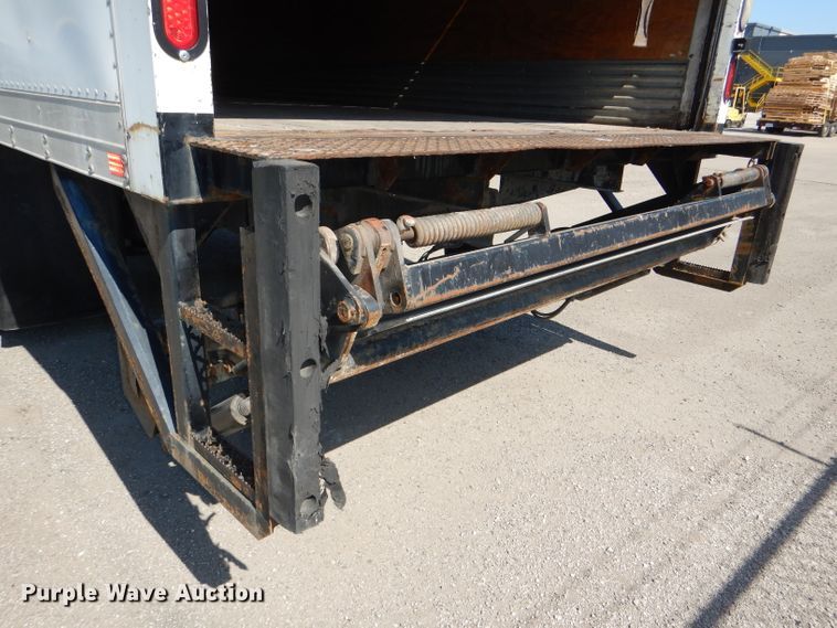 image for item DG4779 2006 Freightliner Business Class M2 box truck