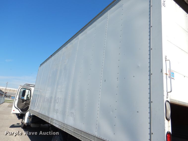 image for item DG4779 2006 Freightliner Business Class M2 box truck