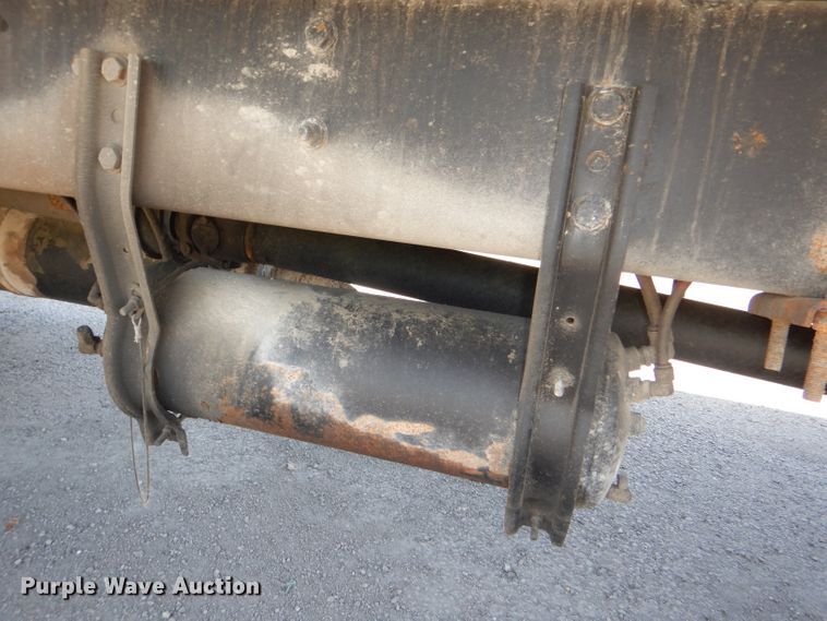 image for item DG4779 2006 Freightliner Business Class M2 box truck