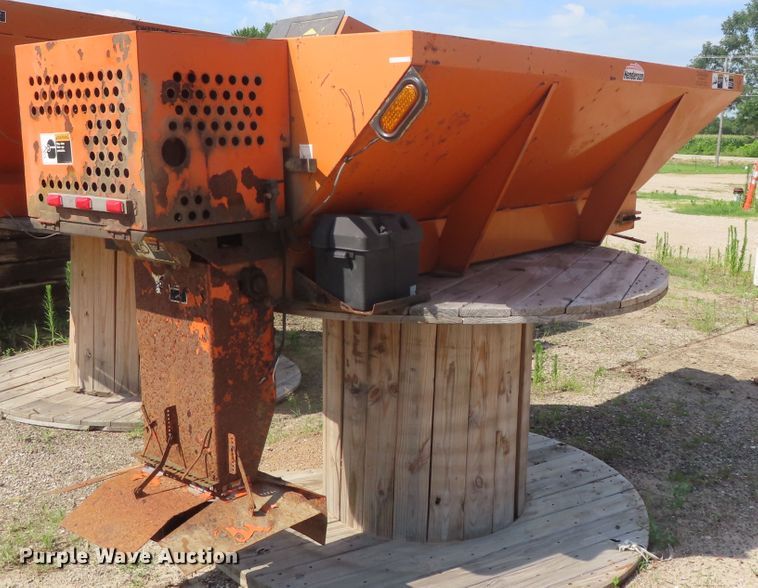 image for item DH0250 Henderson 8XMILD spreader