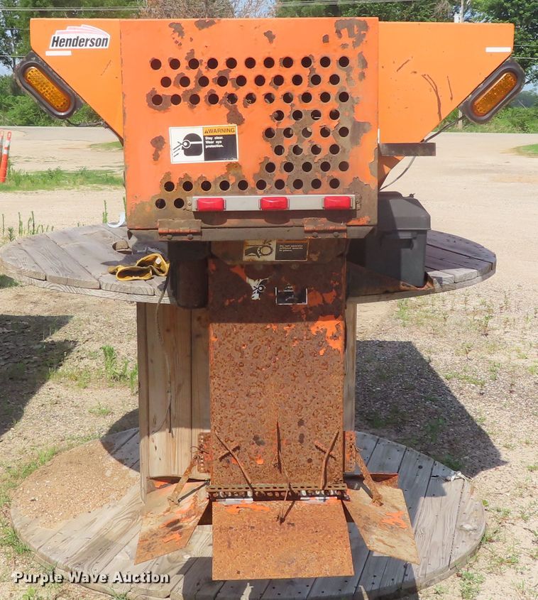 image for item DH0250 Henderson 8XMILD spreader