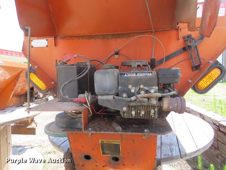 image for item DH0251 Swenson spreader