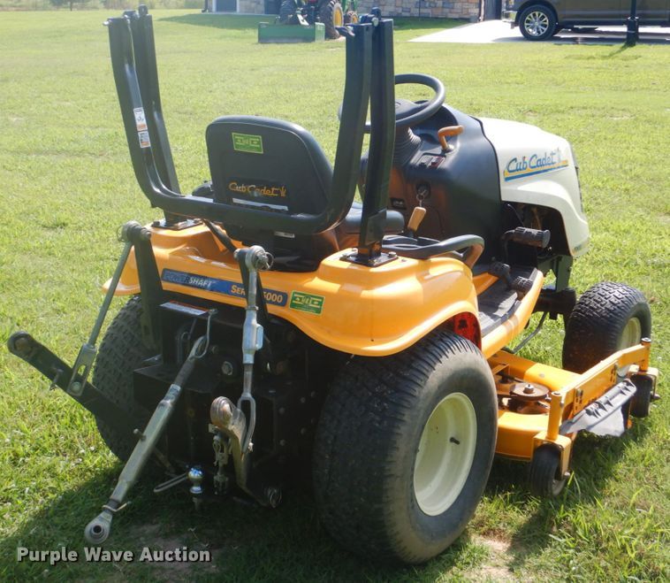 image for item DI2249 Cub Cadet 5252 lawn mower