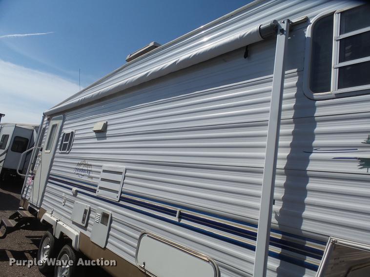 image for item DX9188 2003 Gulfstream Innsbruck camper