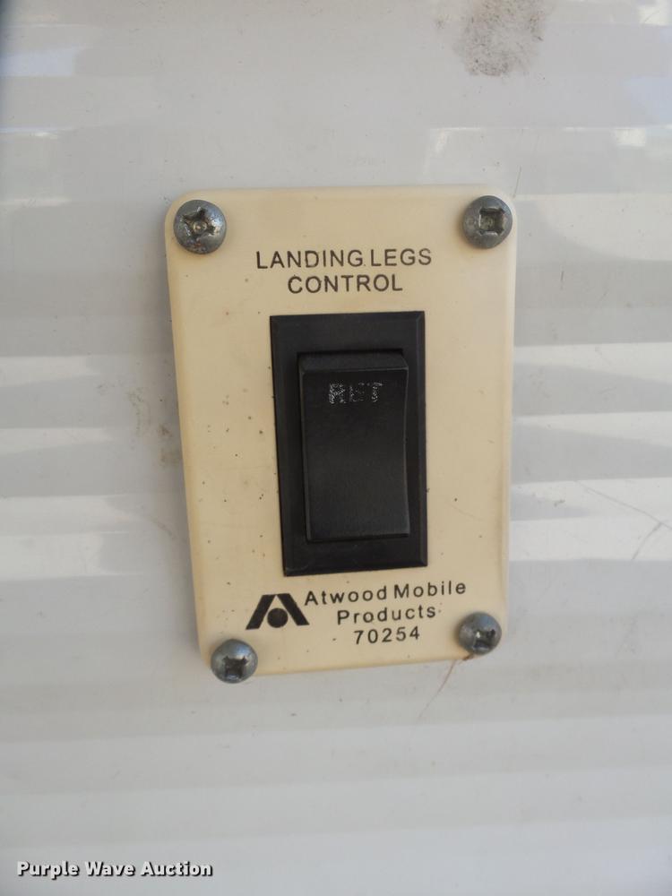 image for item DX9188 2003 Gulfstream Innsbruck camper