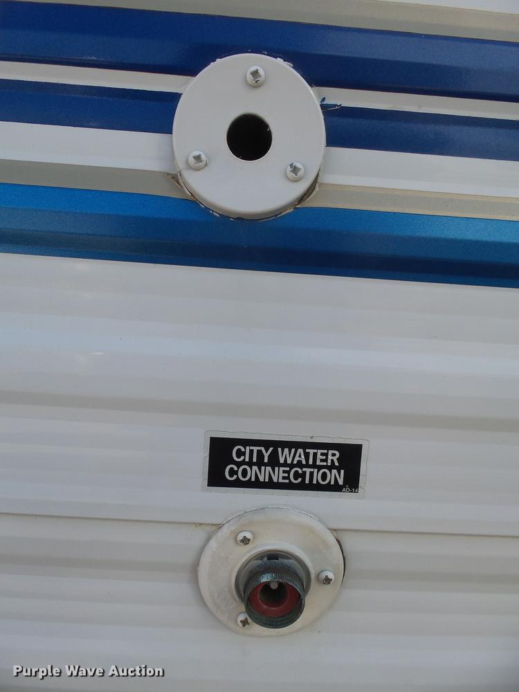 image for item DX9188 2003 Gulfstream Innsbruck camper