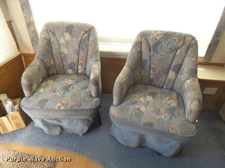 image for item DX9188 2003 Gulfstream Innsbruck camper