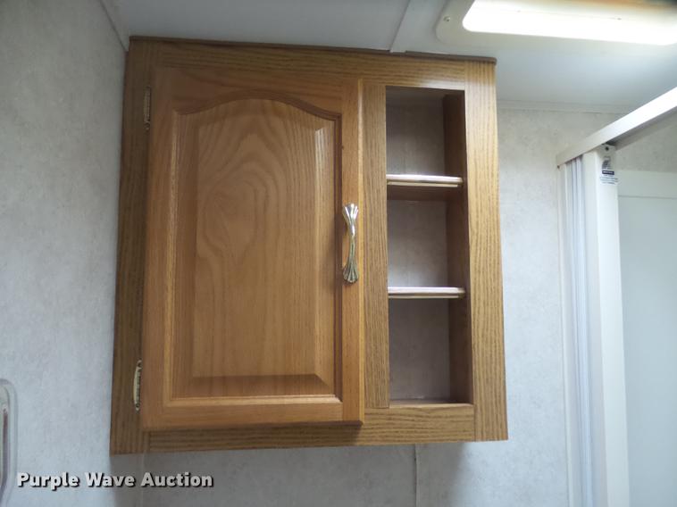 image for item DX9188 2003 Gulfstream Innsbruck camper