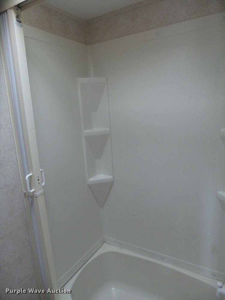 image for item DX9188 2003 Gulfstream Innsbruck camper