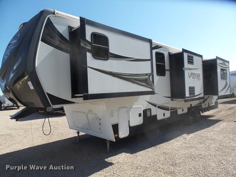 image for item DX9189 2012 Keystone Vizion camper