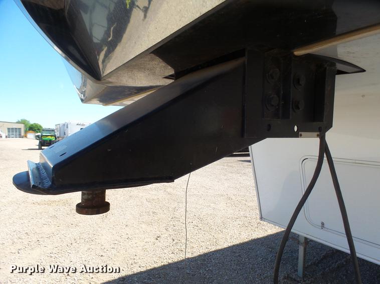 image for item DX9189 2012 Keystone Vizion camper