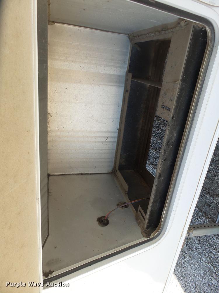 image for item DX9189 2012 Keystone Vizion camper