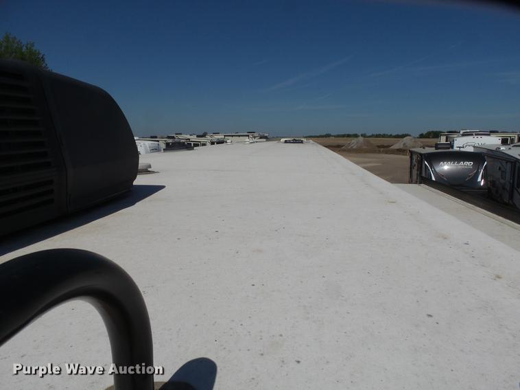 image for item DX9189 2012 Keystone Vizion camper