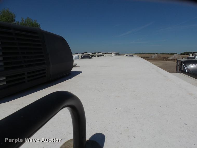 image for item DX9189 2012 Keystone Vizion camper