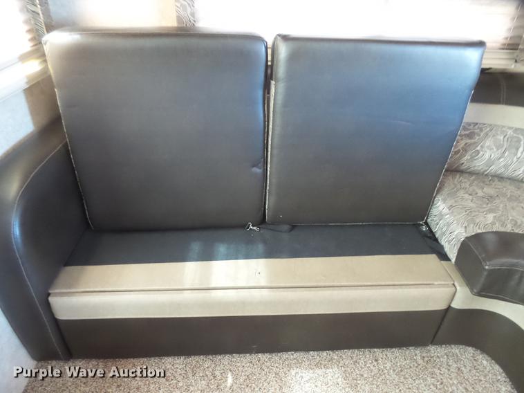 image for item DX9189 2012 Keystone Vizion camper