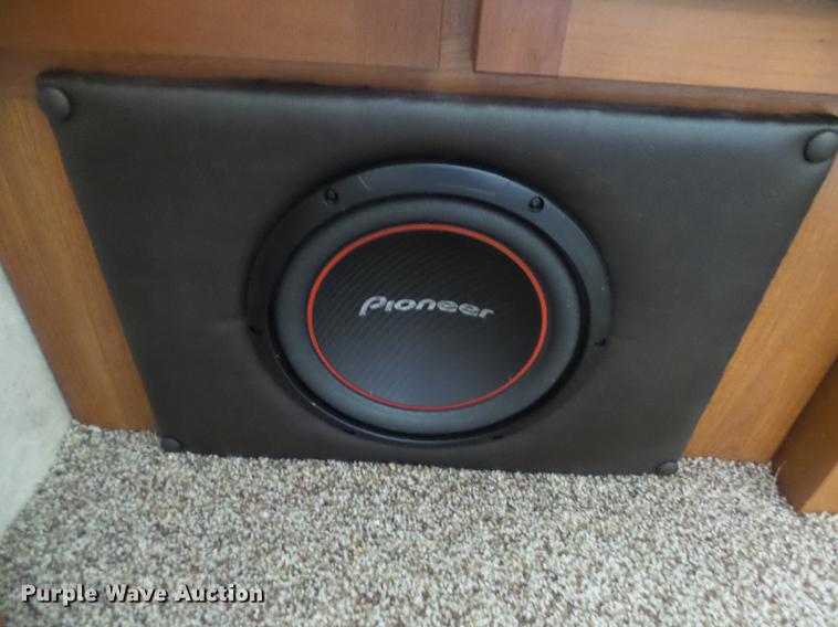 image for item DX9189 2012 Keystone Vizion camper