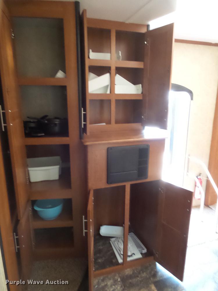 image for item DX9189 2012 Keystone Vizion camper