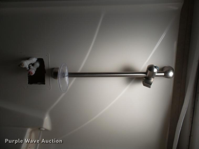 image for item DX9189 2012 Keystone Vizion camper