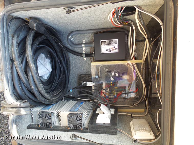 image for item DX9195 2000 Newmar Dutchstar RV