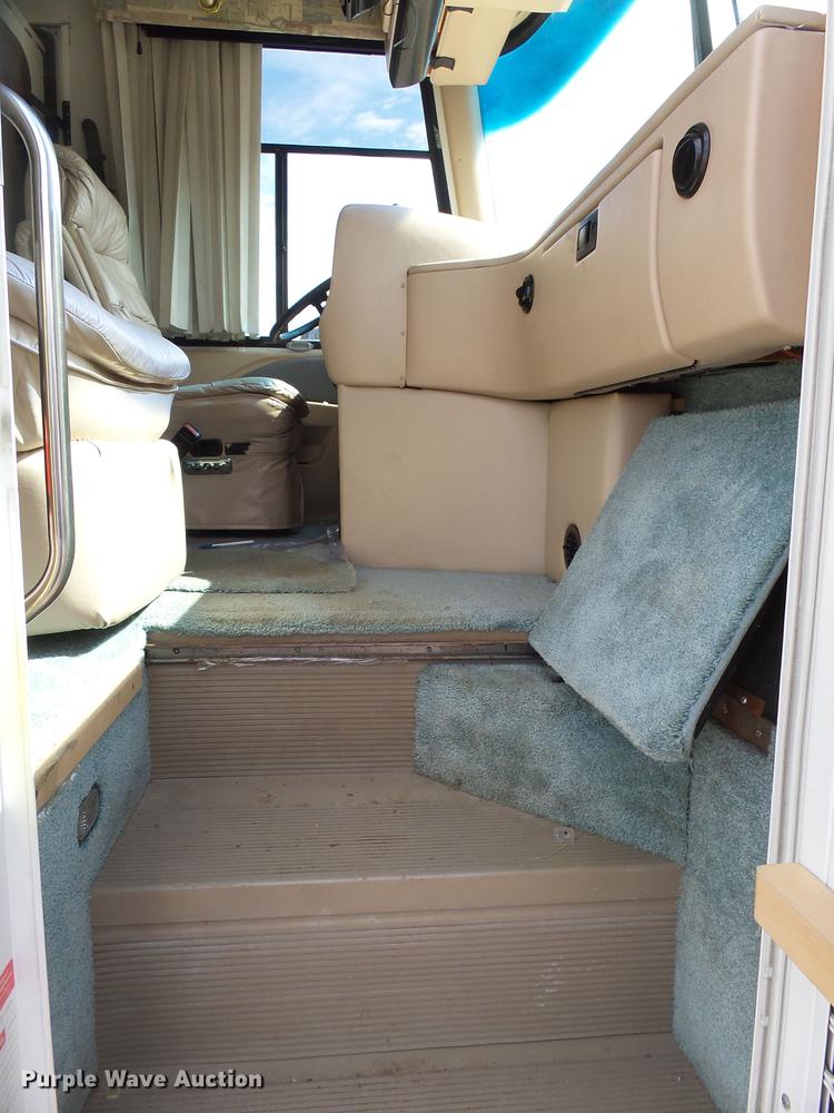 image for item DX9195 2000 Newmar Dutchstar RV