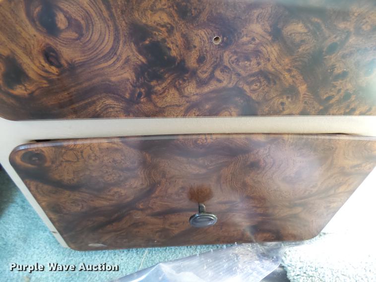 image for item DX9195 2000 Newmar Dutchstar RV