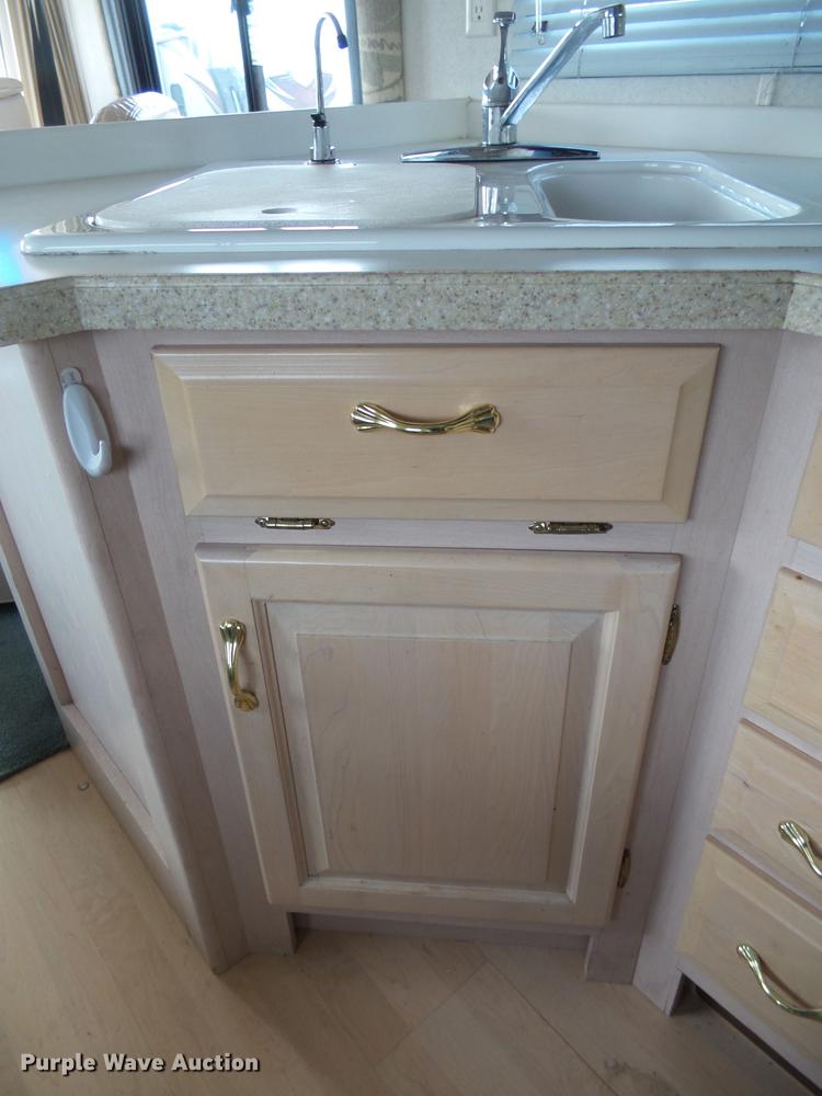 image for item DX9195 2000 Newmar Dutchstar RV