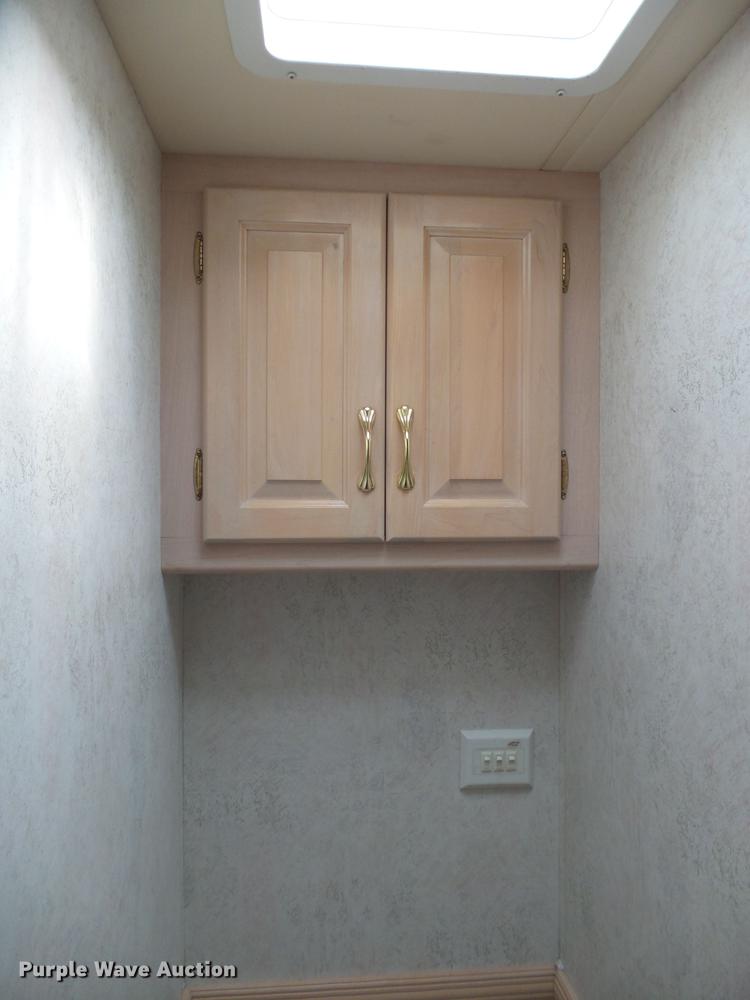 image for item DX9195 2000 Newmar Dutchstar RV